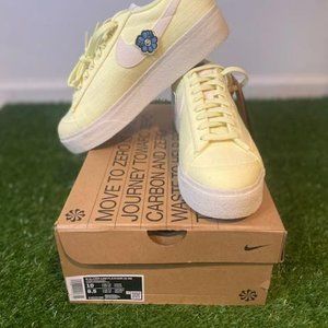 W Blazer Low Platform